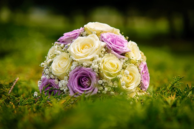 flowerpot, office flowers, bouquet