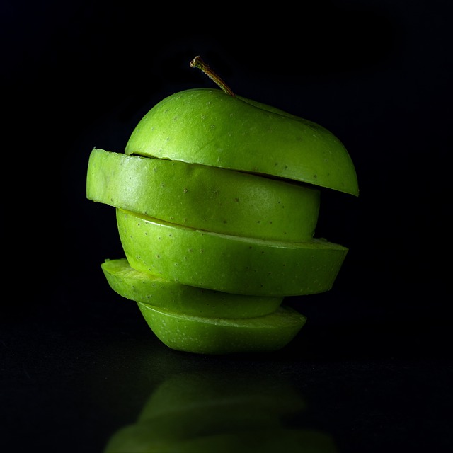 green-apples-640x480-85105423.jpeg