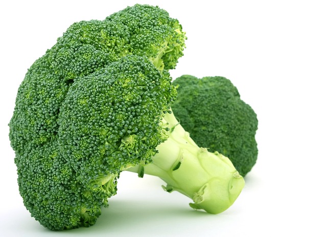 green-vegetables-640x480-74284044.jpeg