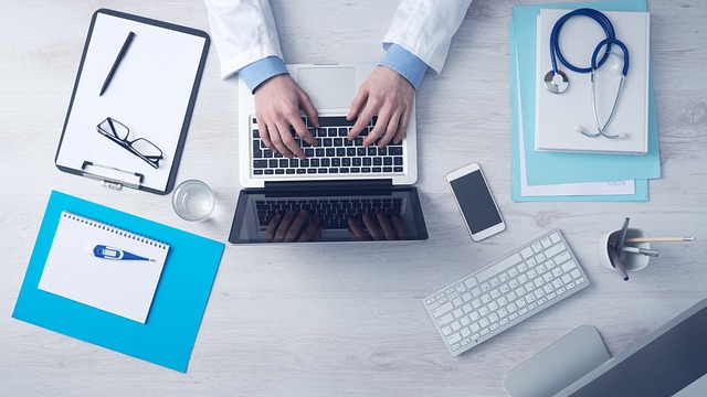 Boost Customer Loyalty: Private Blogs for Effective Reputation Management