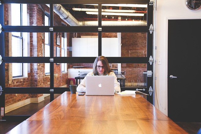 Digital Platforms: Fostering Local Communities via Private Blogs