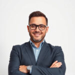 Differentiate Your Brand: Online PR for Unique Market Success